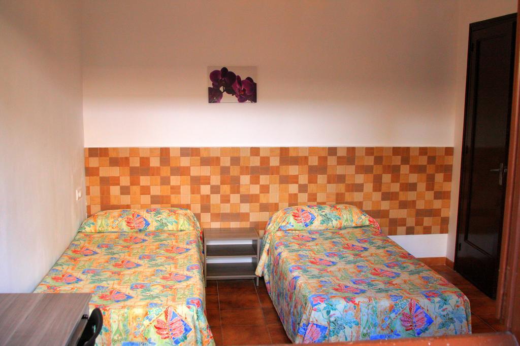 Hotel Planas 滨海略雷特 外观 照片